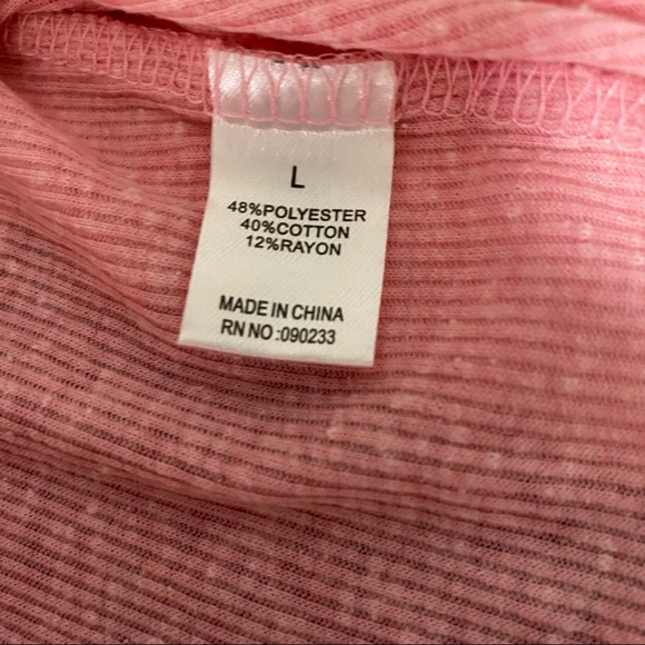 Me to We PacSun NWT Snap T-shirt L - Picture 4 of 4